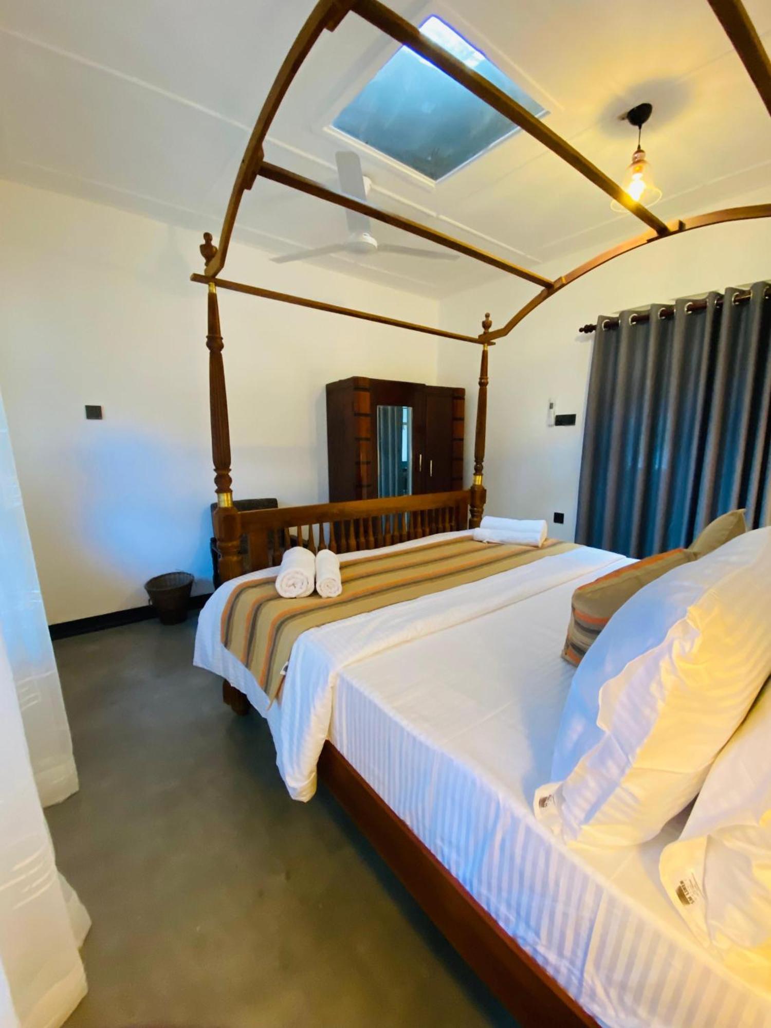 Happy Valley Residence Unawatuna Galle Exterior photo