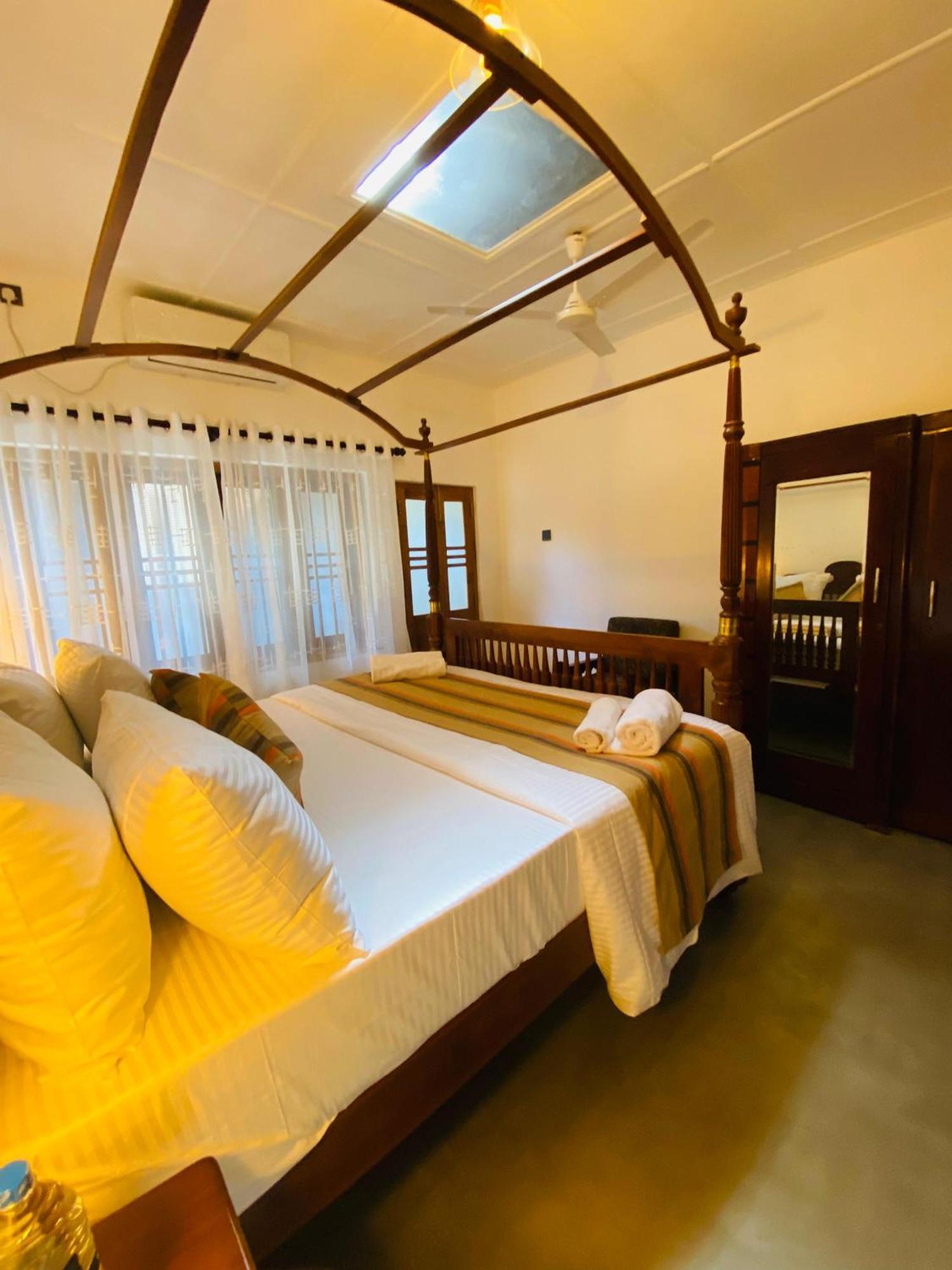 Happy Valley Residence Unawatuna Galle Exterior photo